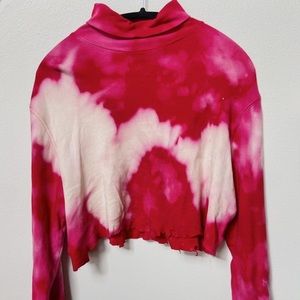 Handmade ice dye cropped long sleeve tee✨